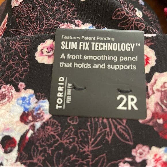 TORRID pixie pant pants luxe ponte floral skull leggings NEW NWT 2 2x 18 20 - Picture 10 of 14